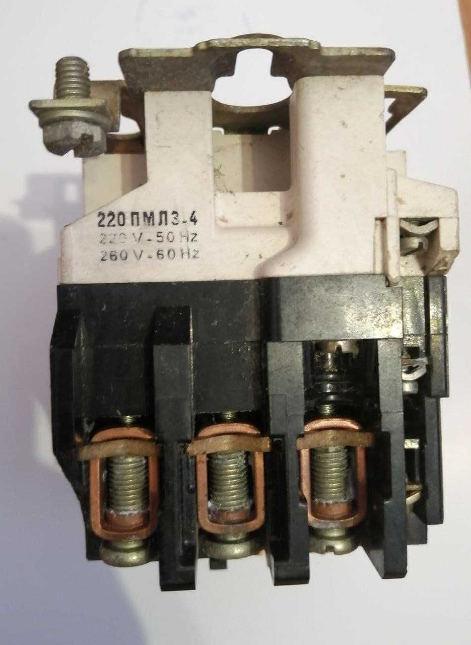 Магнитный пускатель контактор ПМЛ-3100 0*4А , 220В