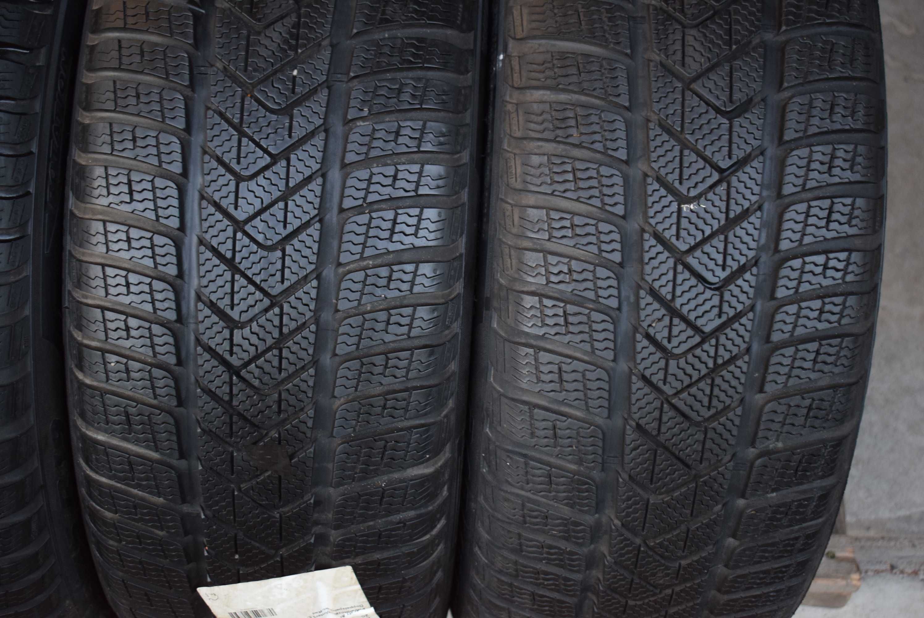 245/45R19 102V pirelli J.NOWE MOE runflat komplet