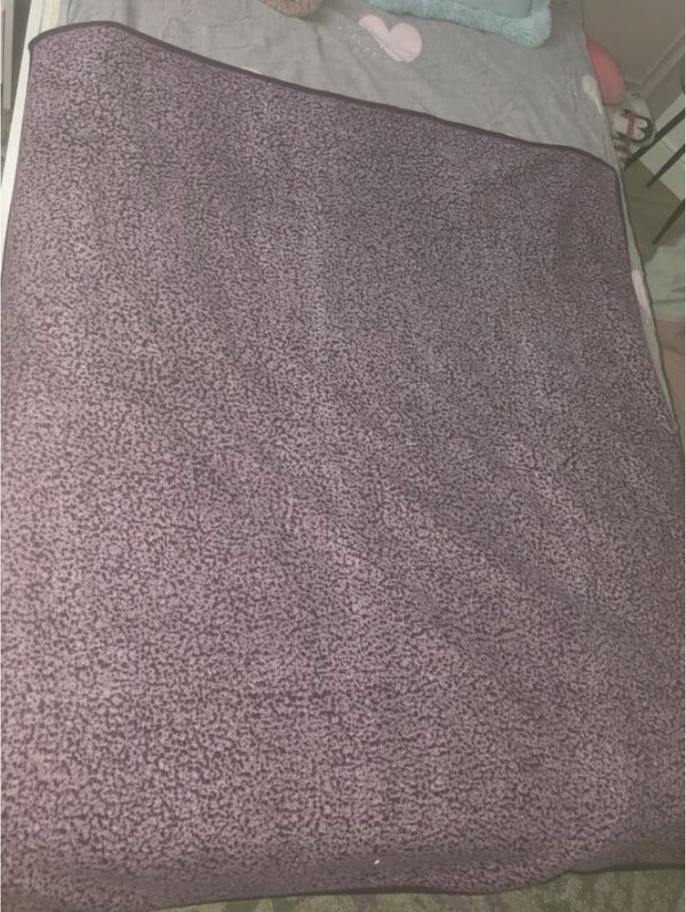 Плед покривало victorias secret pink plush fleece blanket оригінал