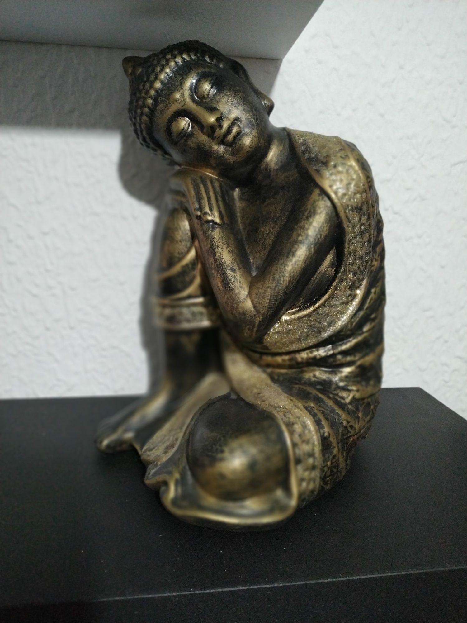 Estatueta deusa em ouro velho