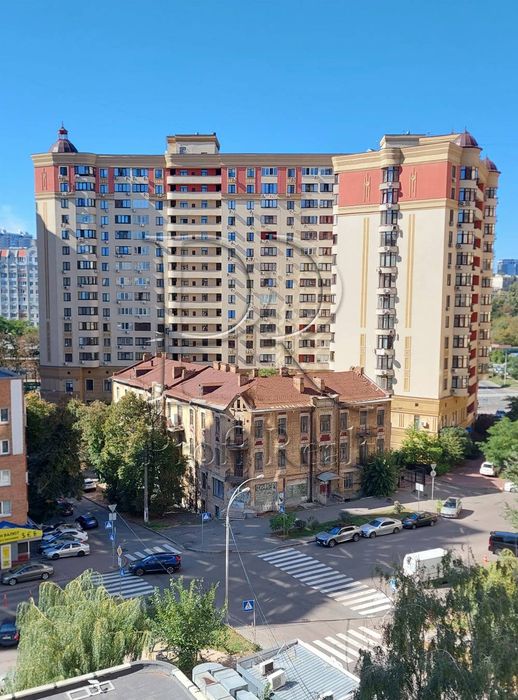 Продаж 2 кімн. квартири/Центр/Чорновола/Дмитрівська/Річкова3