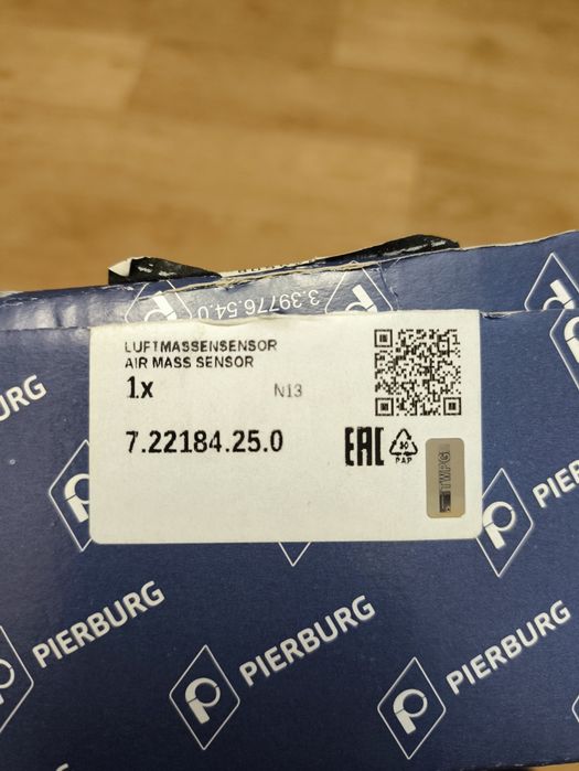 Продам расходомер воздуха 722184250 Pierburg