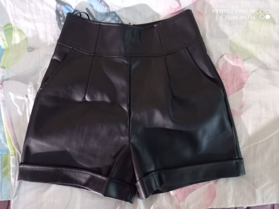 Продам шорти єко кожа