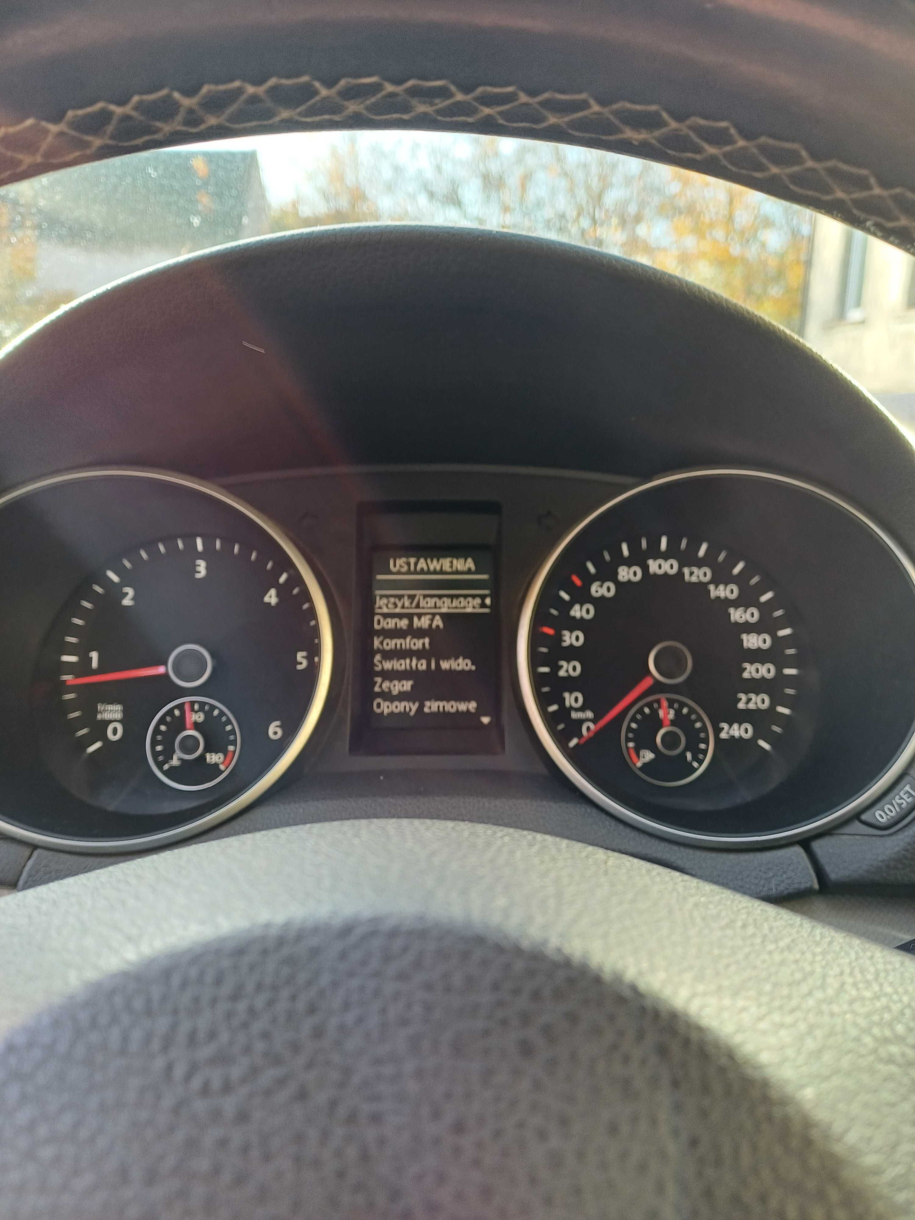 Volkswagen Golf 1.6 TDI DPF BlueMotion Technology MATCH