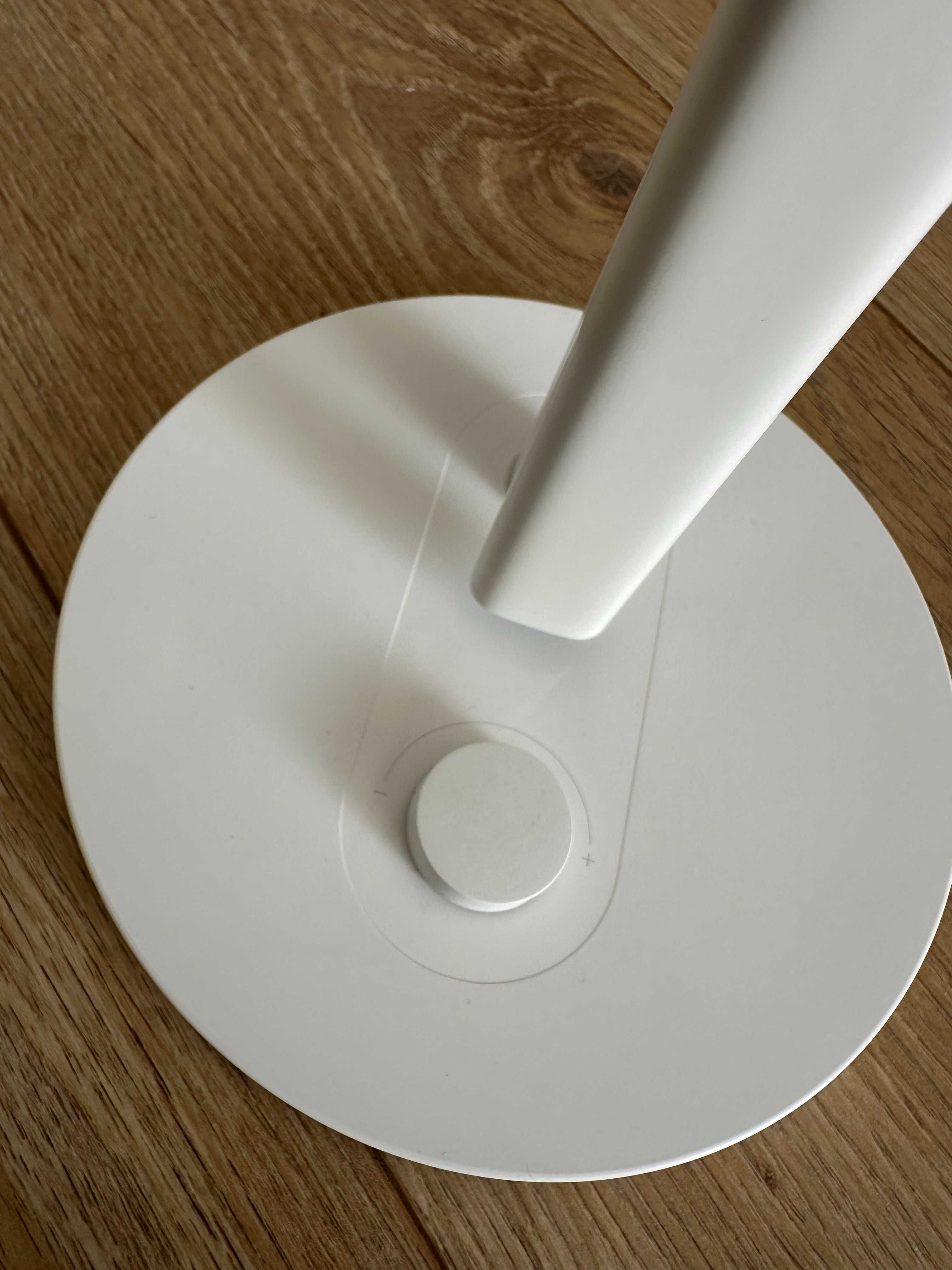 Lampka biurkowa Xiaomi Mi LED Desk Lamp 1S