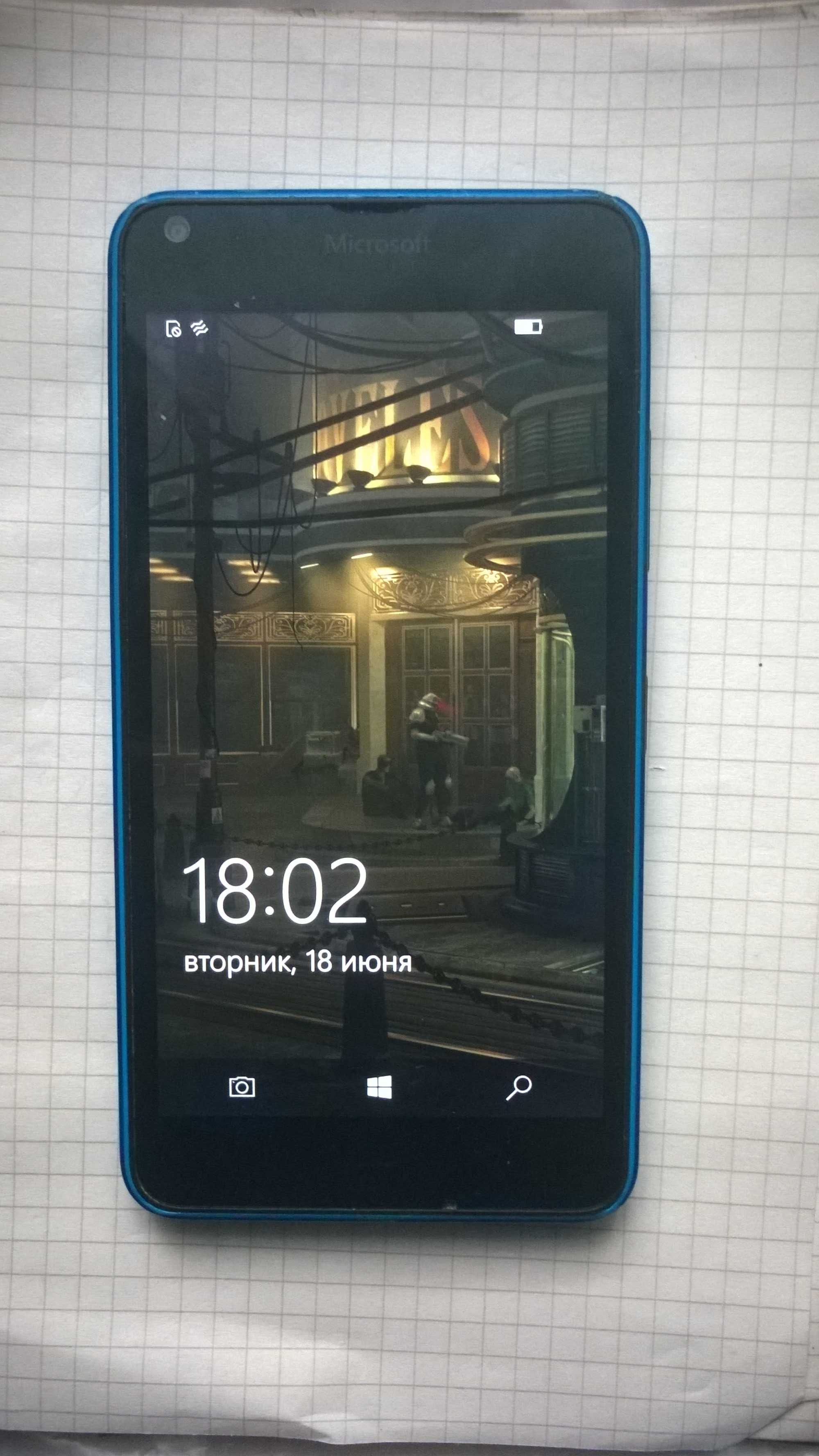 Nokia Lumia 640. Заблокирована под оператора.