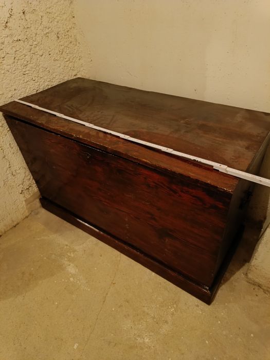 Komoda posagwa  stara