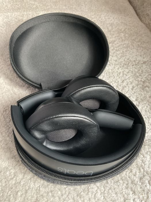 Beats Solo Pro BDB stan Apple Słuchawki oryginalne