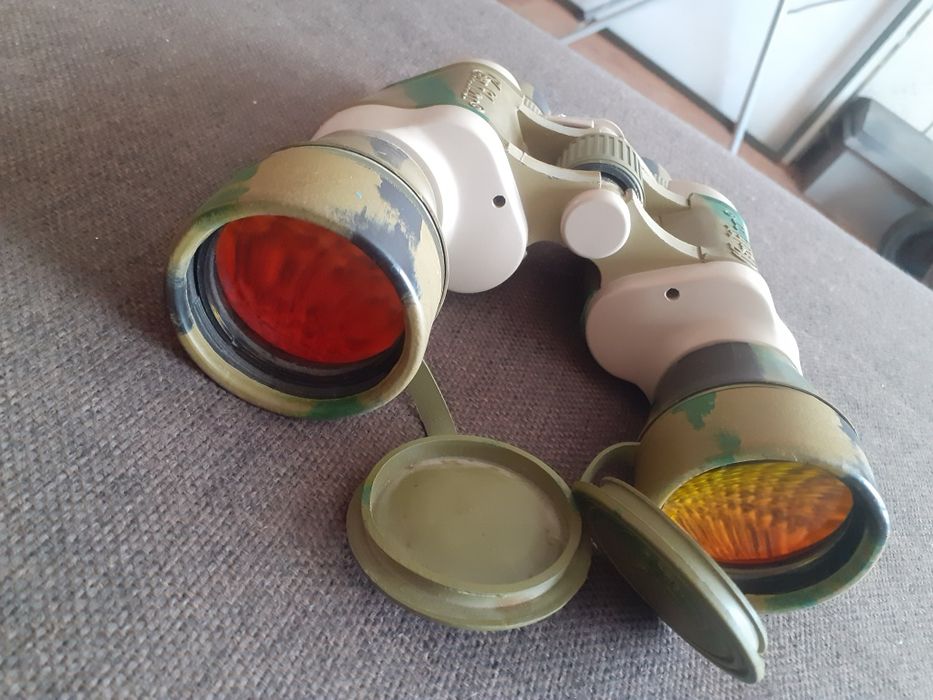 Бинокль есть ремонт пластика.