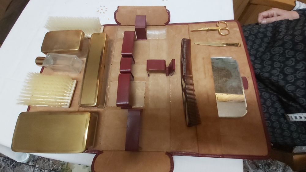 Komplet akcesoriów do golenia,mycia