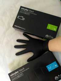 Крепкие и удобные: нитриловые перчатки Nitrylex для бьюти мастеров