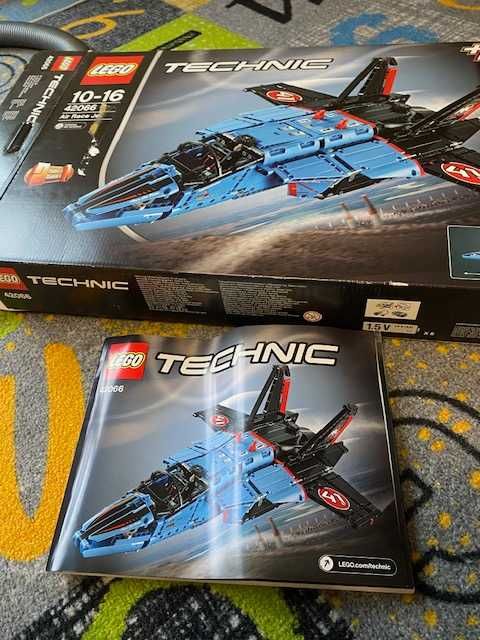 LEGO Technic, klocki Odrzutowiec, 42066