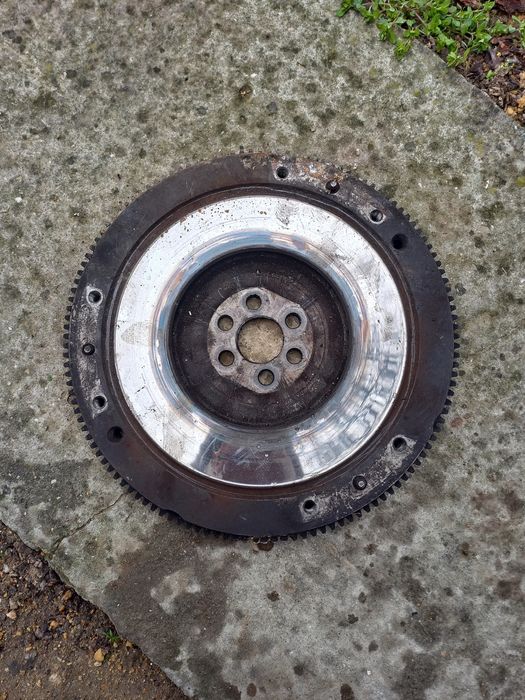 Продам жигулевский карбюратор