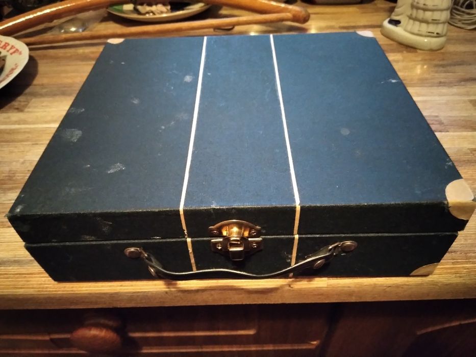 Walizka na wino KZW Kraków Prl