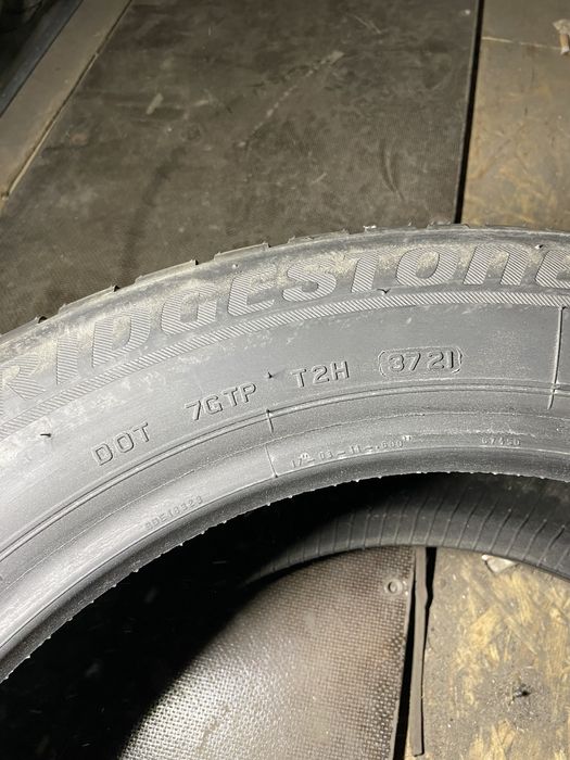 Bridgestone 205/60 R17 93H