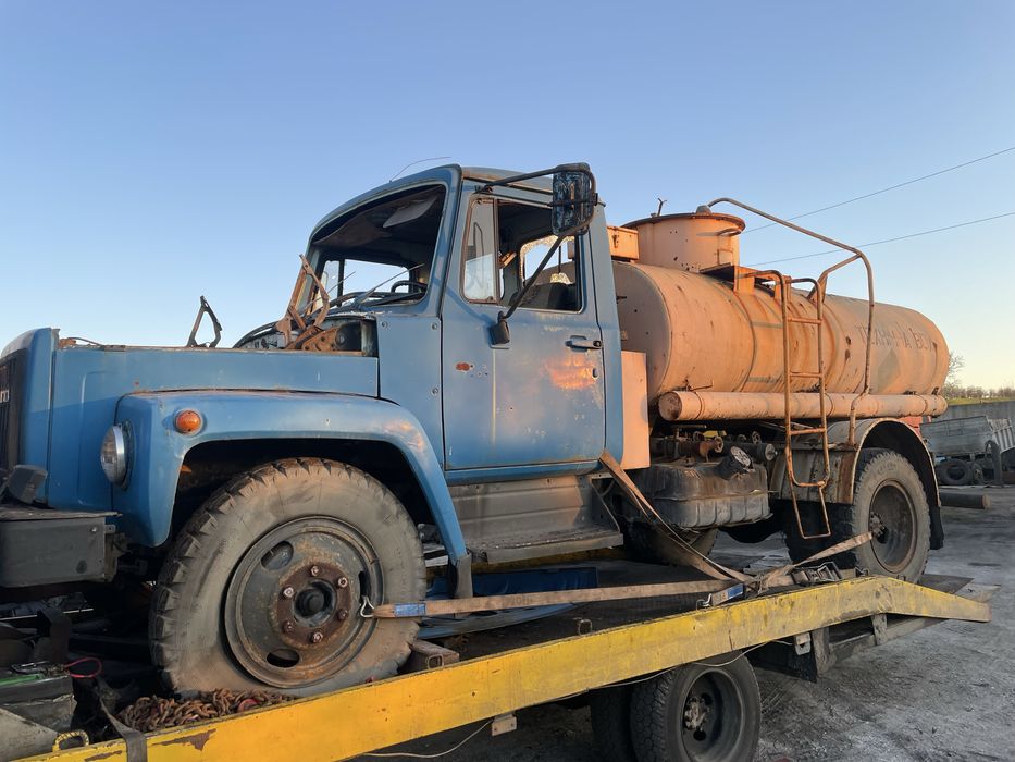 Продам бензовоз цистерну газ 3307 дизель