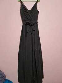 Sukienka czarna brokatowa, idealna na studniówkę