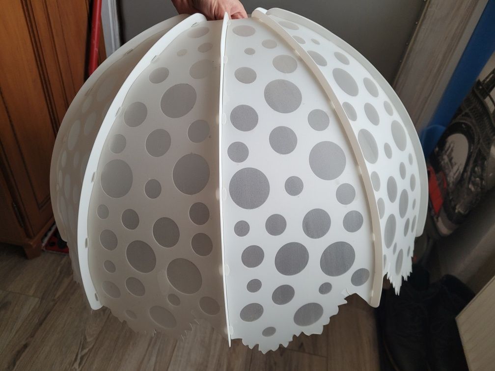 Lampa sufitowa składana