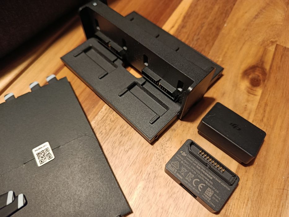 DJI Mavic Air = Akcesoria = Torba = Śmigła = HUB = Adapter USB = Kable