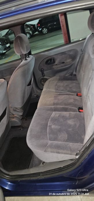 Renult  CLIOll 1.9 dTi