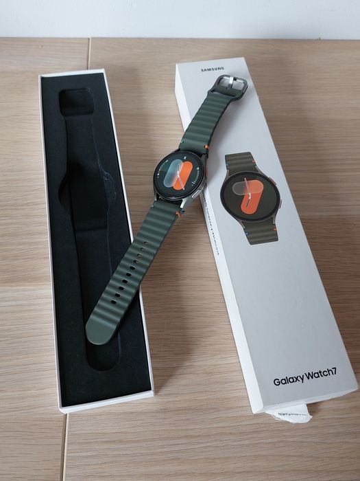 Samsung Galaxy Watch 7 40mm Zielony Dobry Stan
