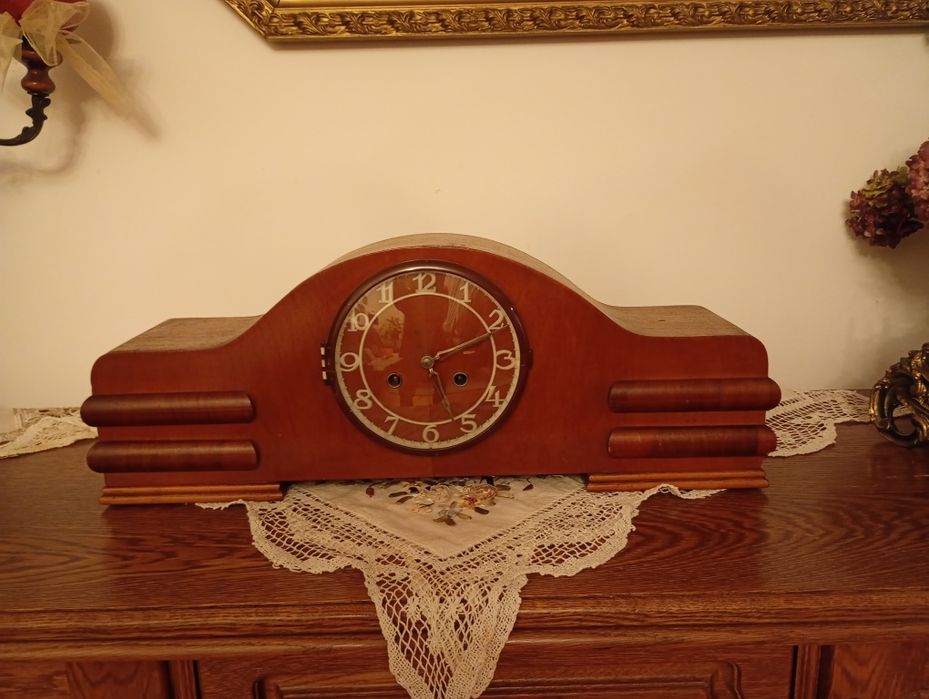 Zegar kominkowy z paszportem drewniany