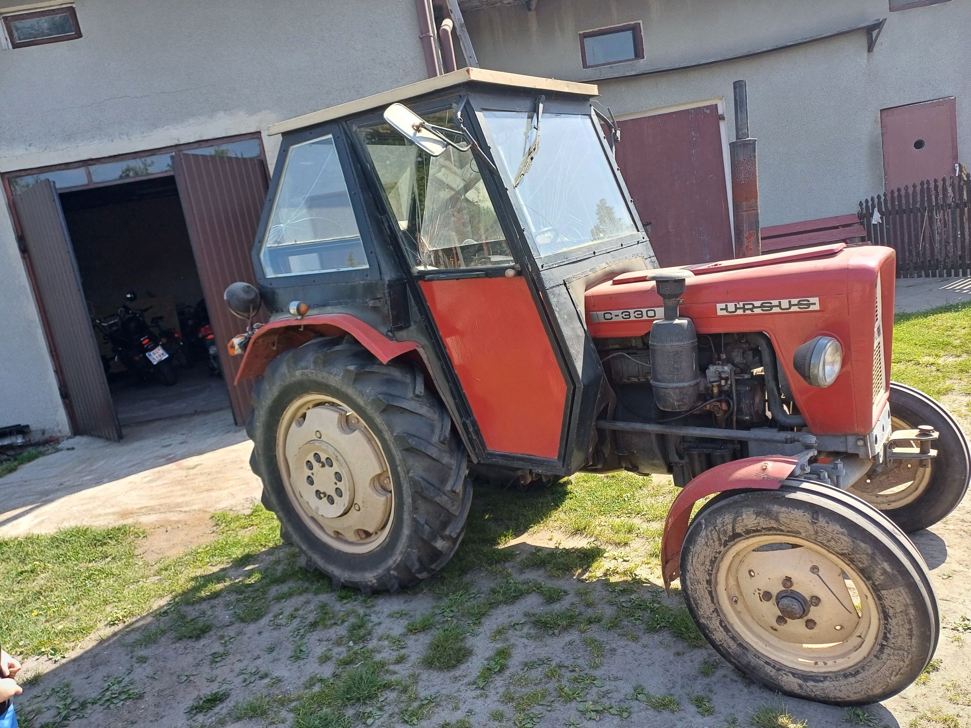 Ursus c328 c325 c330