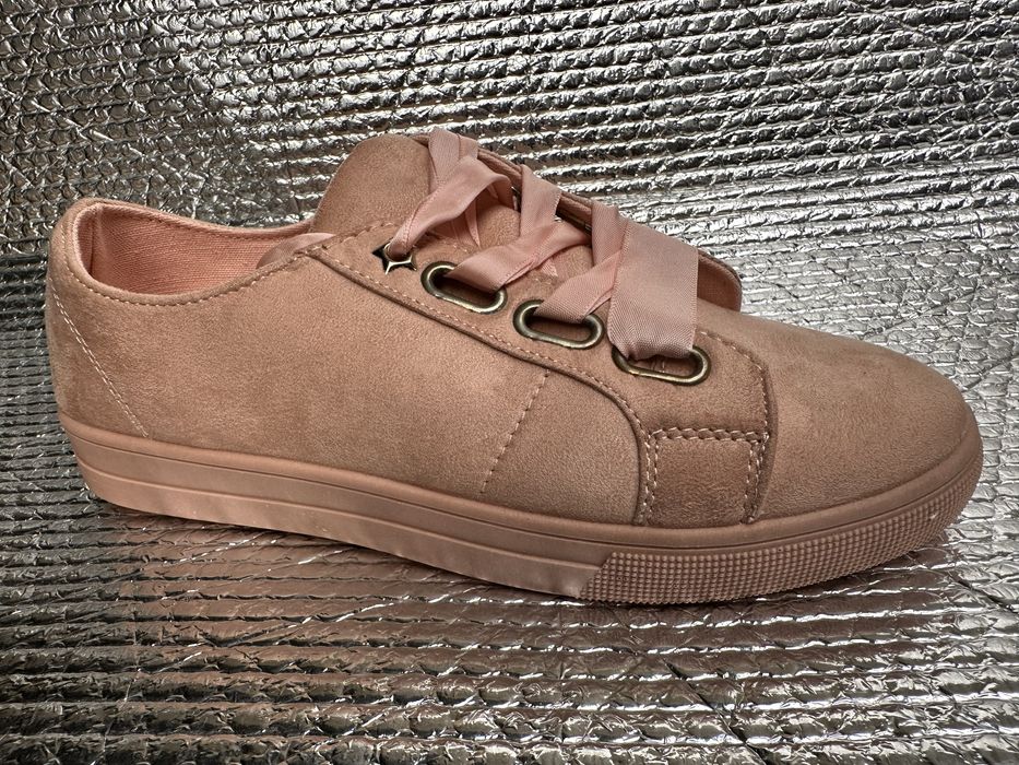 Vende-se Sapato Mulher