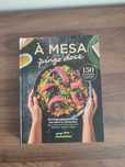 Livro "À mesa com o pingo doce"