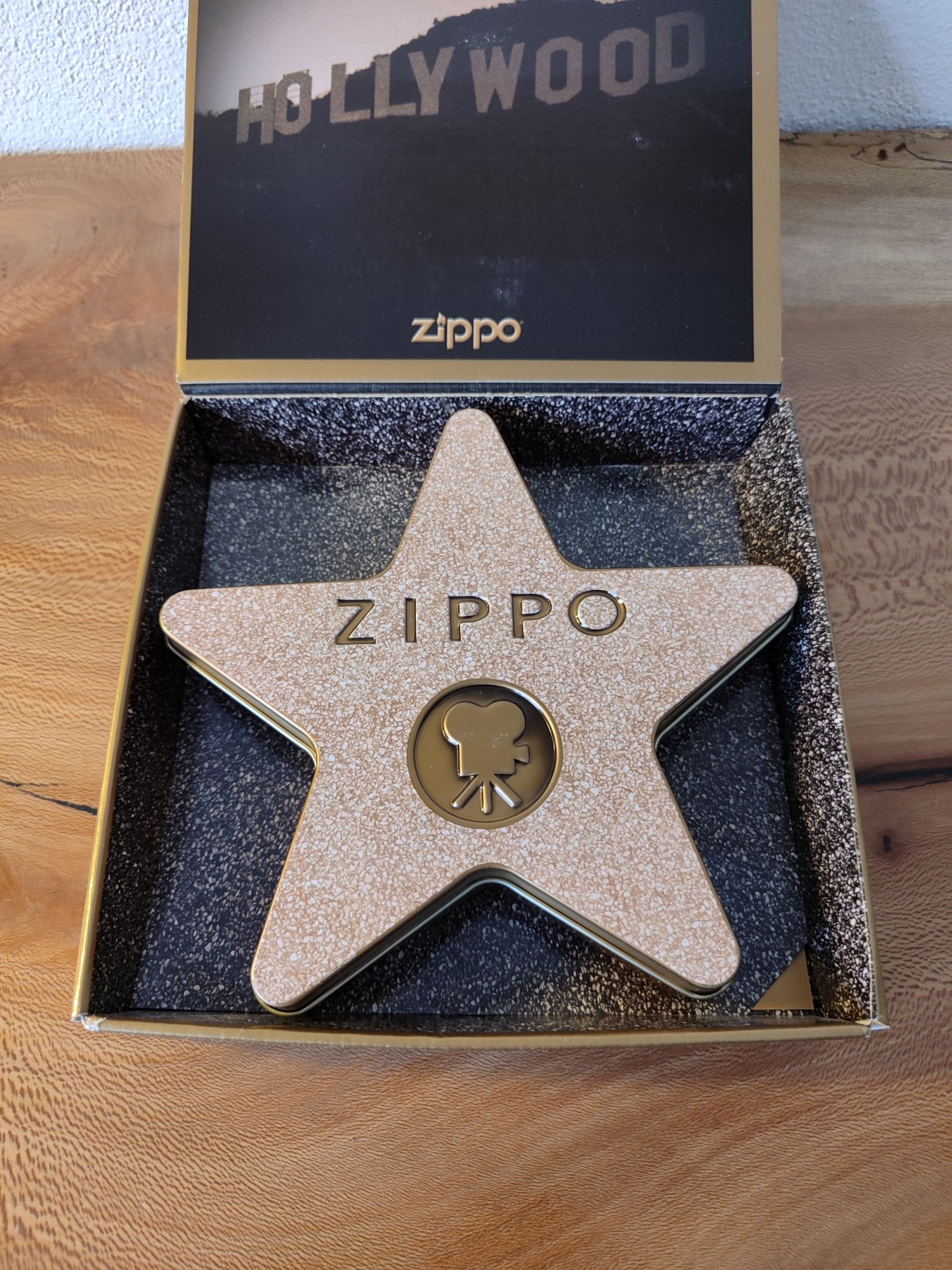 Zippo Hollywood  novo