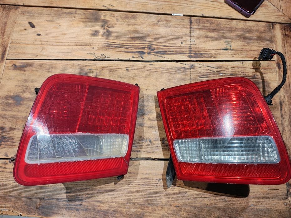 Lampy tył klapa audi A8 D3 2szt.