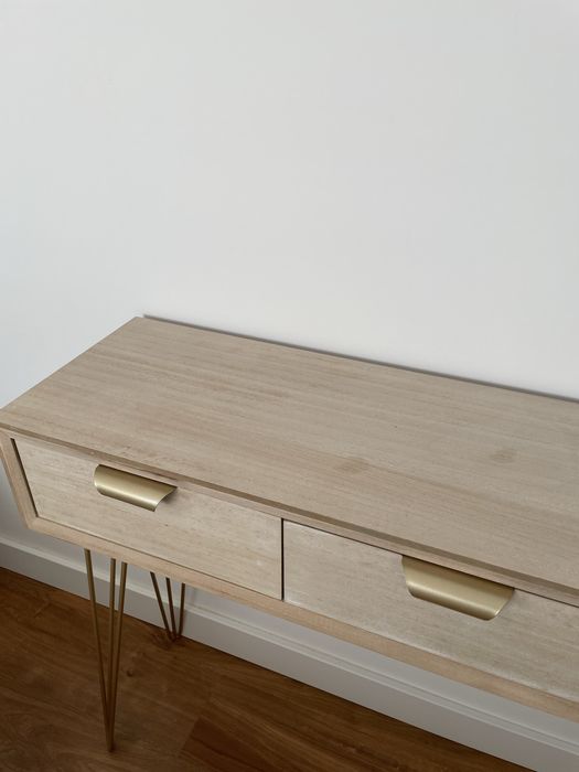 Aparador dourado Casika