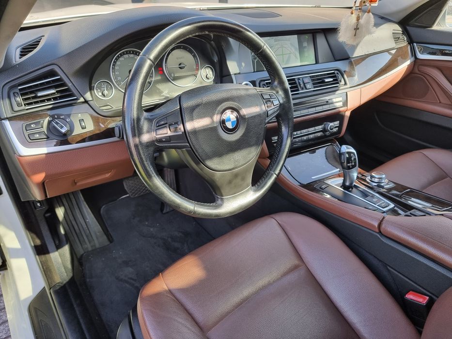 BMW 520D Touring F11
