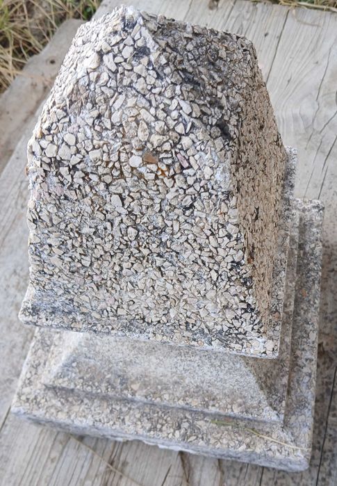 Pilarete decorativo.