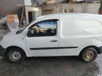 Renault Kangoo грузовой фургон, 1,5 дизель, 2011 год.