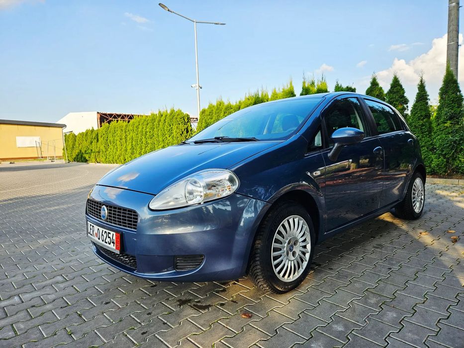 Fiat Punto Design GIUGIARO Benzyna Super Stan z Niemiec