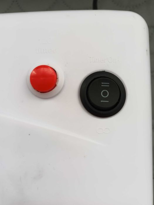 Lampa UV do utwardzania paznokci