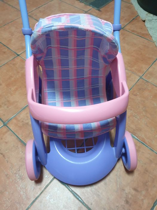 Cadeira carro de bebê para brincar