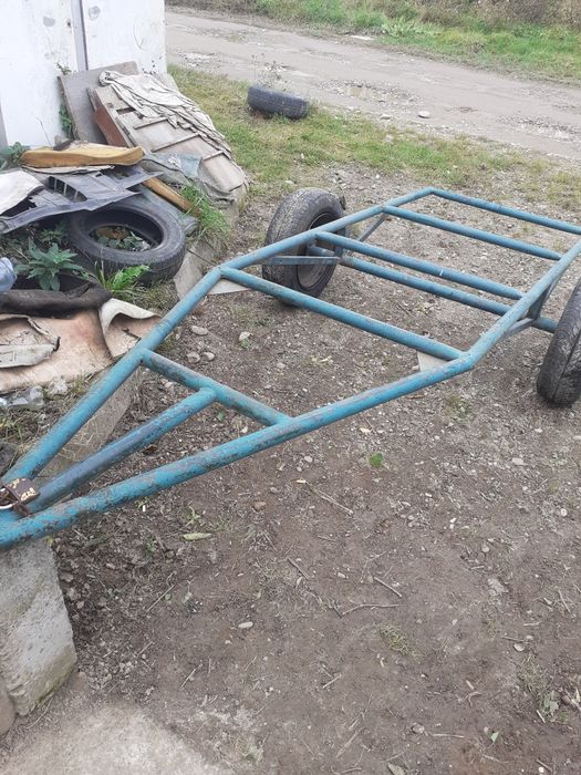 Саморобні причепи. Рама на колесах.