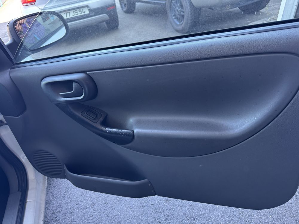 Opel corsa C 1.7di van