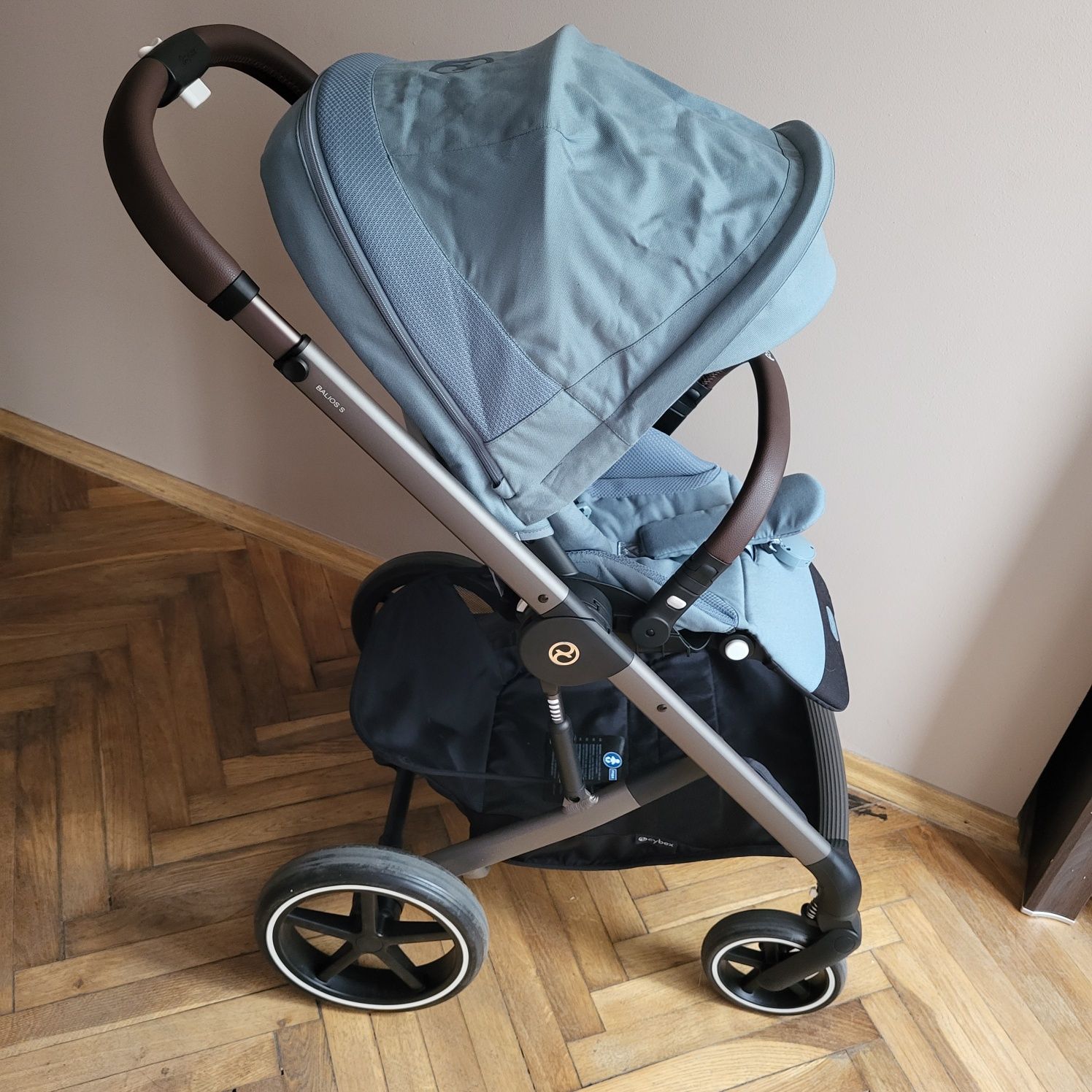 Cybex balios s lux 2.0 2025