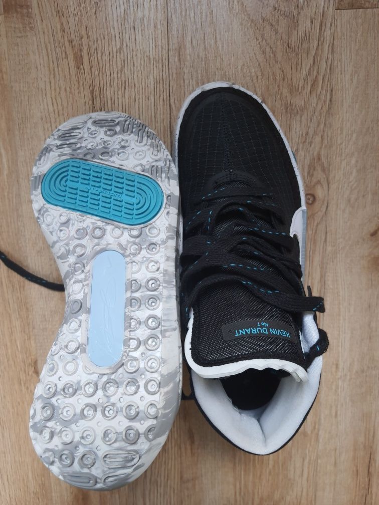 Buty koszykarskie Nike KD 7