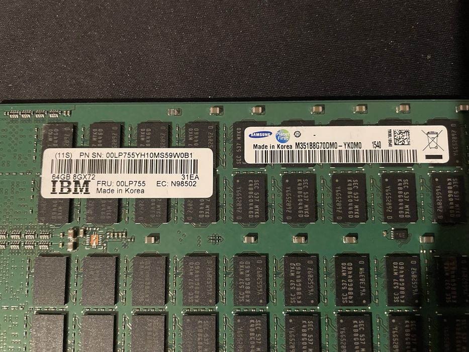 Модуль пам'яті 64GB DDR3 CDIMM серверний