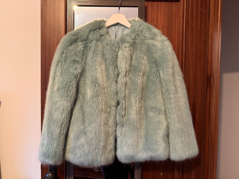 Casaco pêlo azul esverdeado