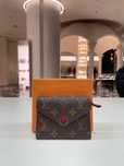 Louis Vuitton Victorine Series Tote Bag Brown/Rose Red Presbyopia