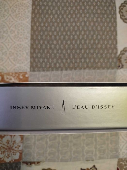 Issey Miyake L'Eau D'Issey 
Подарунковий набір для жінок
