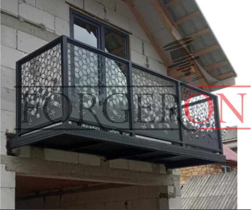 Декоративні вставки у ворота, паркан, балкон або сходи з металу