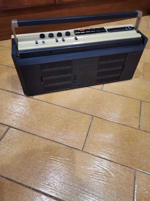 Магнитофон Весна 212С4 usb fm Bluetooth aux