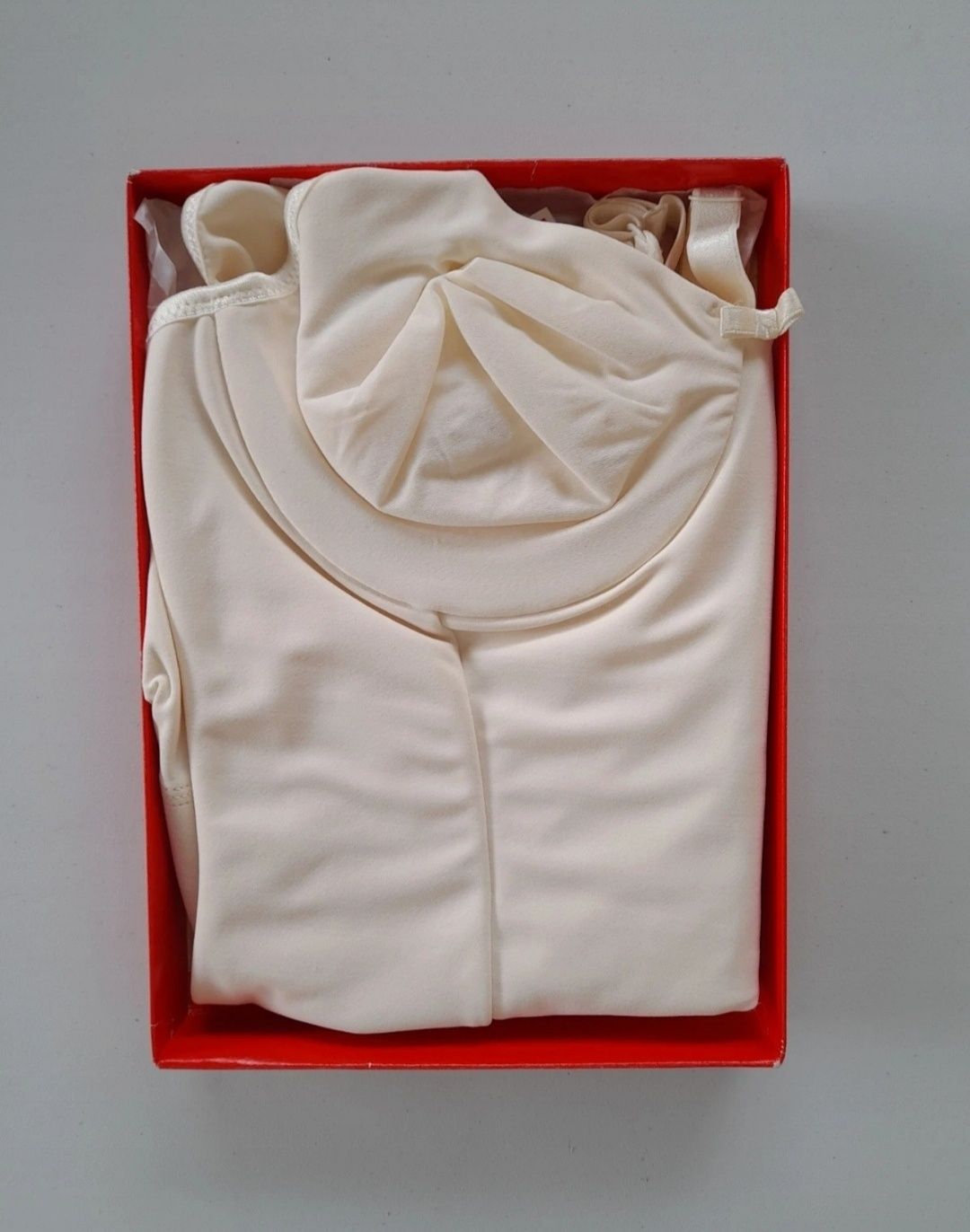 Body com soutien beije tam 36/80B copa B