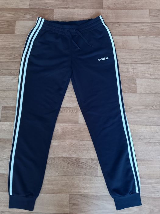 Спортивные штаны Adidas